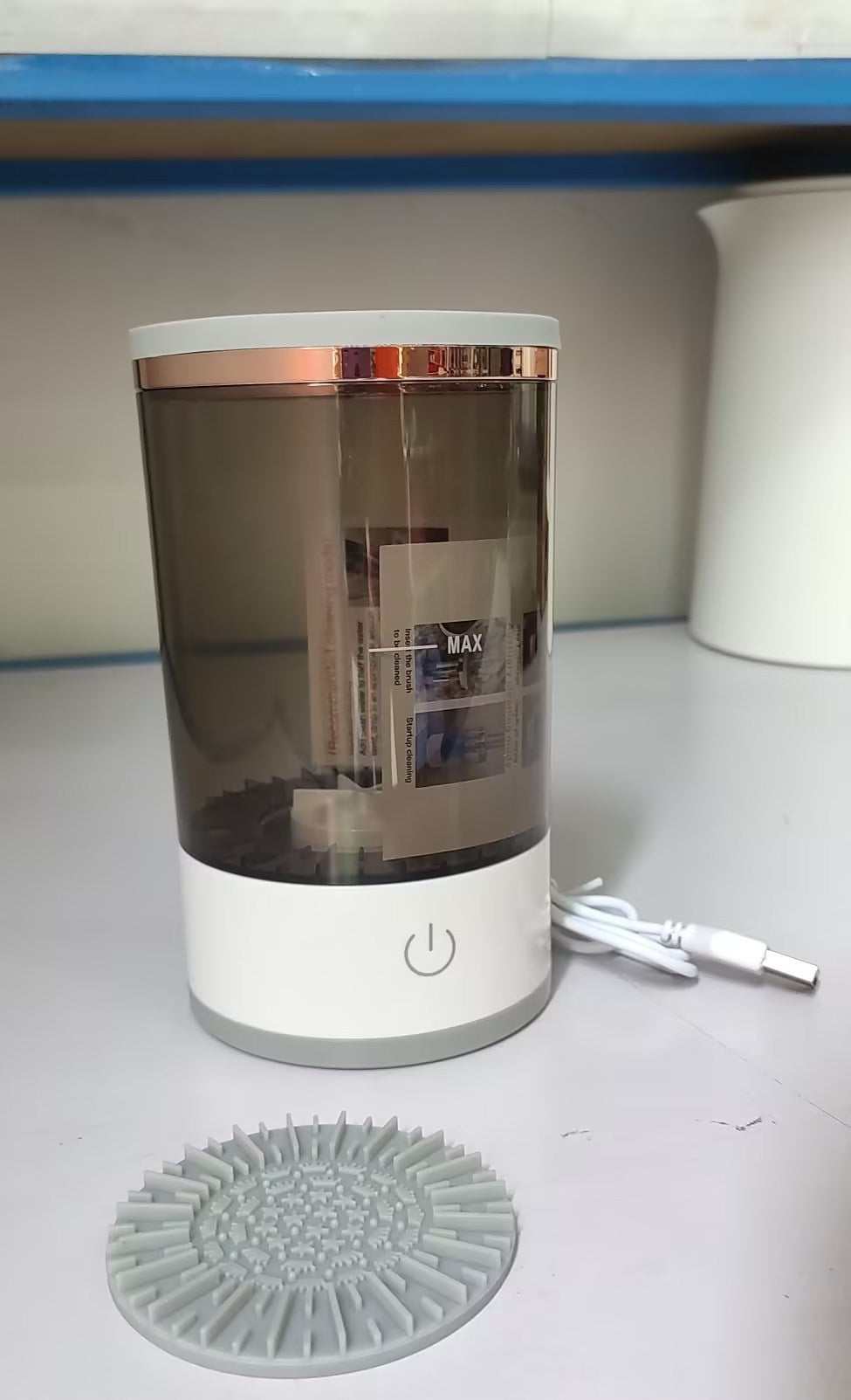 {{Nettoyeur électrique de pinceaux}} – Produit tendance La Petite Trend.